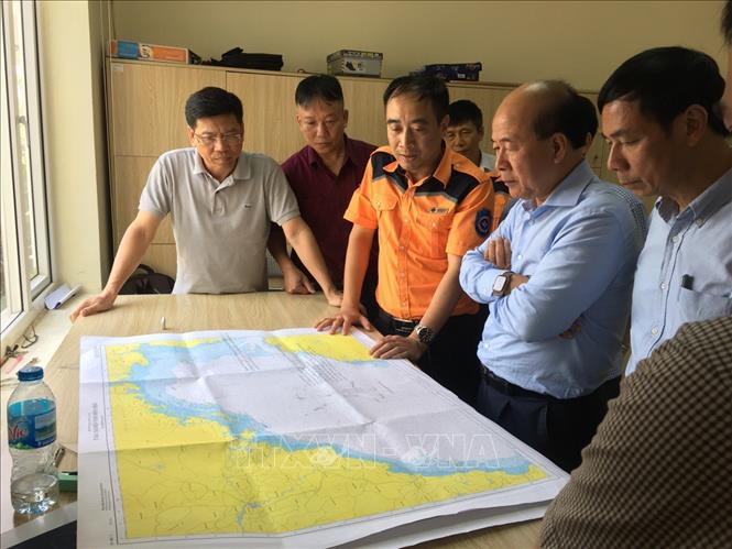 Khẩn trương tìm kiếm thuyền viên mất tích