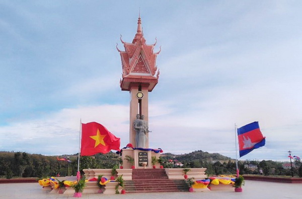 Điện mừng kỷ niệm 68 năm Ngày thành lập Đảng Nhân dân Campuchia
