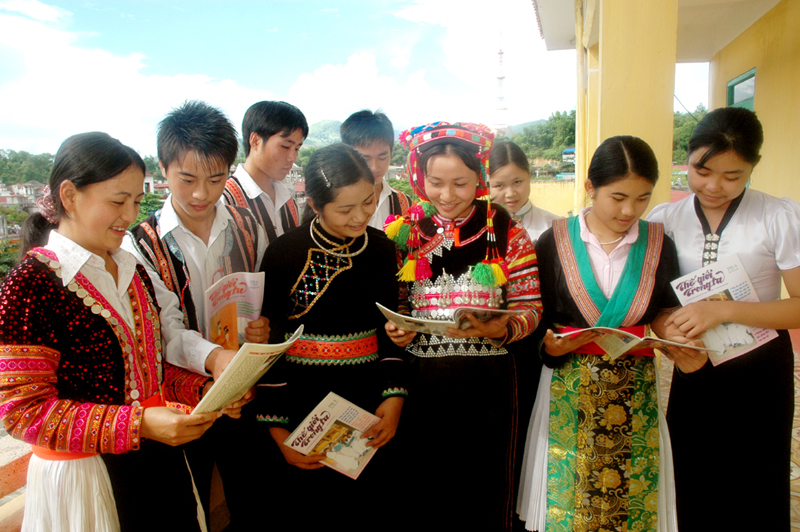 Sinh viên là người dân tộc thiểu số, ở xã khu vực III có được miễn, giảm học phí