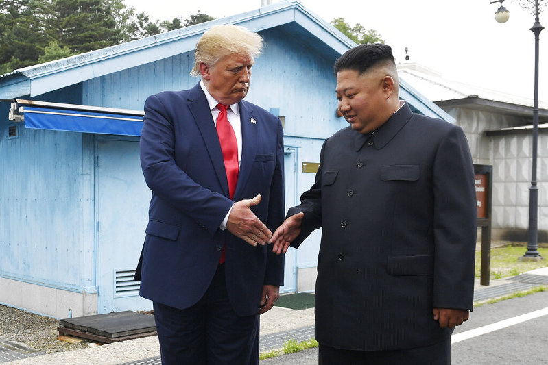 Báo Choson Sinbo Nhật Bản kêu gọi Mỹ đưa ra đề xuất phù hợp thúc đẩy tiến trình đàm phán hạt nhân
