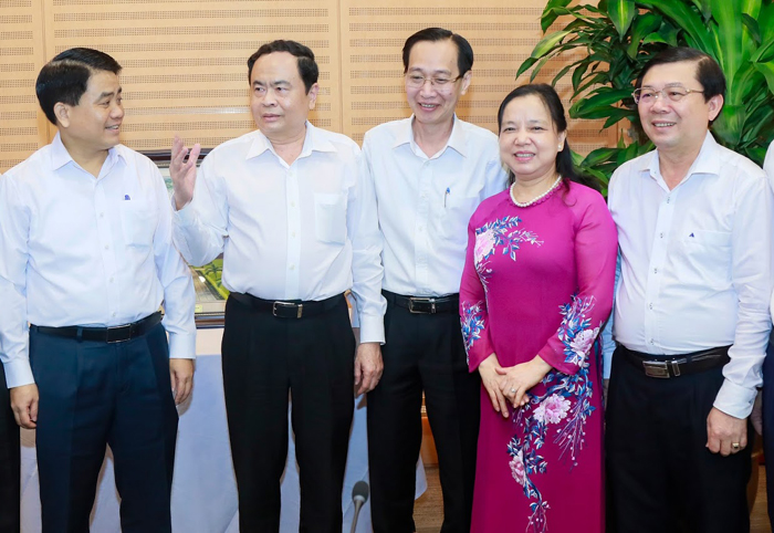 Năm thành phố trực thuộc Trung ương đẩy mạnh thi đua và hợp tác