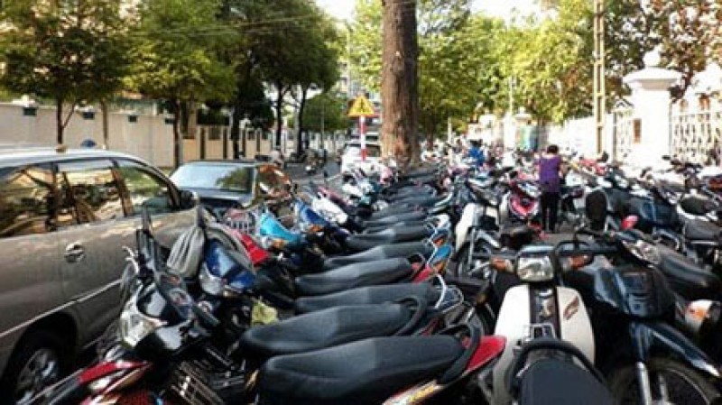 Hà Nội khuyến khích các hộ dân 4 quận trung tâm đầu tư bãi đỗ xe