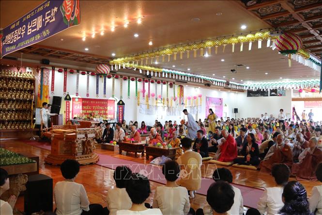 ​ Cộng đồng người Việt ở Hàn Quốc tri ân báo hiếu tổ tiên, các anh hùng liệt sỹ