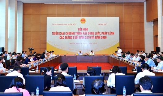 Tập trung nguồn lực thực hiện hiệu quả chương trình xây dựng luật, pháp lệnh
