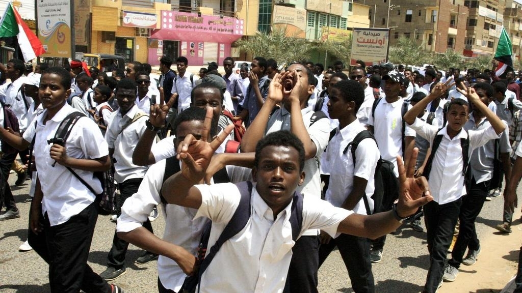 Sudan đóng cửa vô thời hạn tất cả trường học