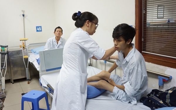 Thẻ BHYT  Sự sẻ chia thầm lặng