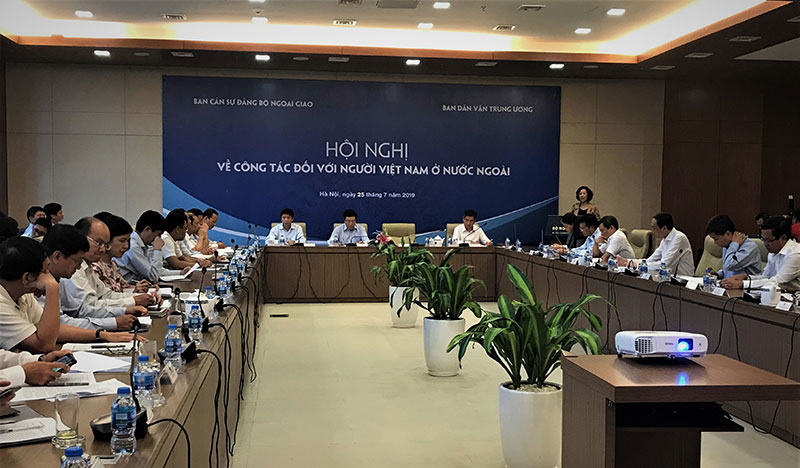 Tập trung giải quyết những vấn đề kiều bào quan tâm