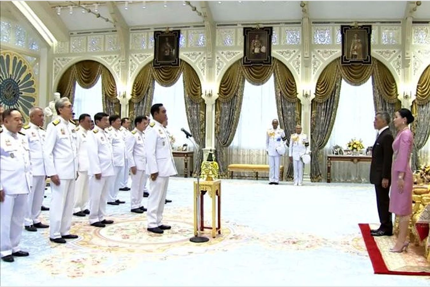 Nội các mới của Thái Lan tuyên thệ nhậm chức