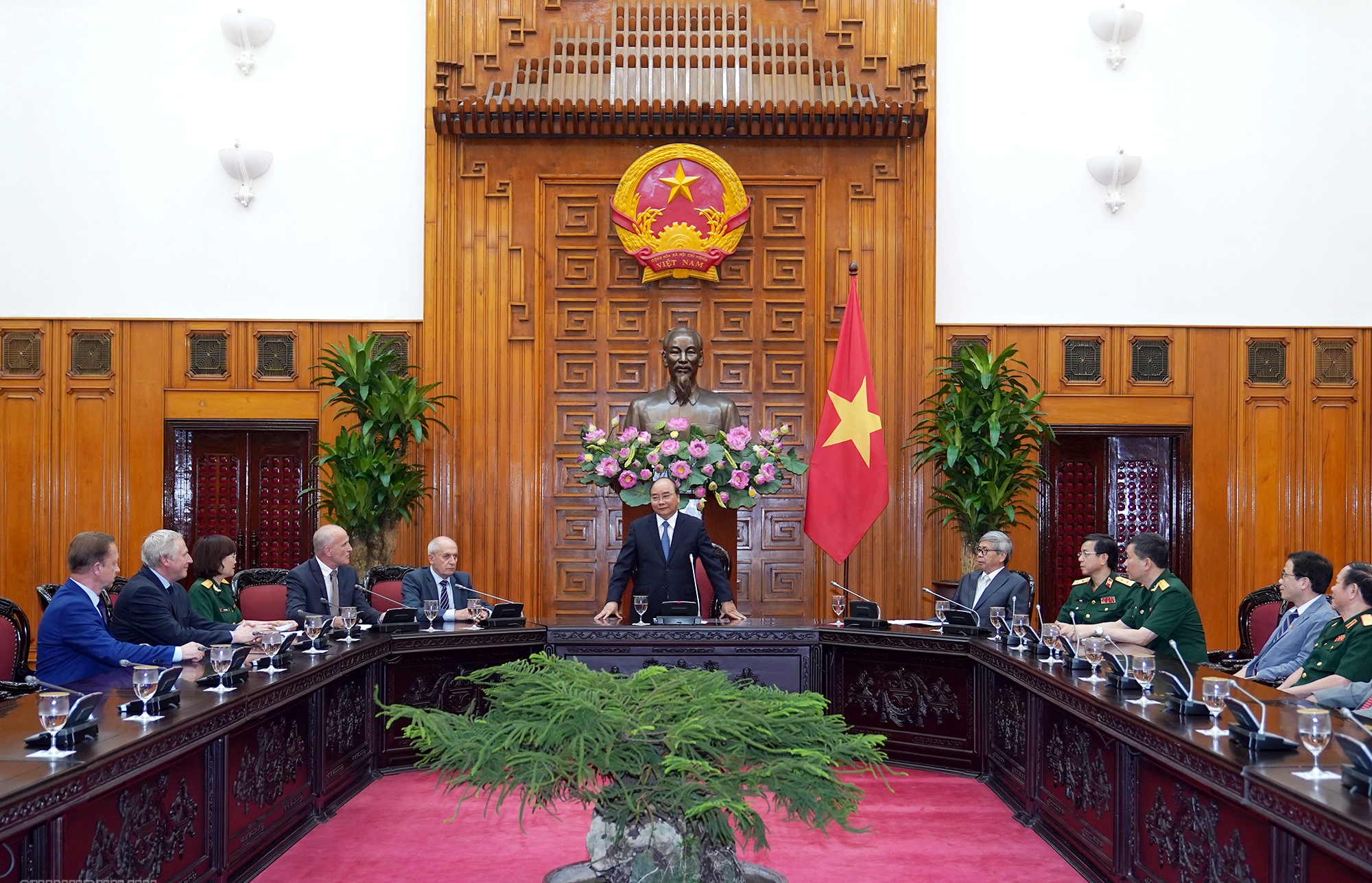 Giữ gìn lâu dài, bảo vệ tuyệt đối an toàn thi hài Chủ tịch Hồ Chí Minh