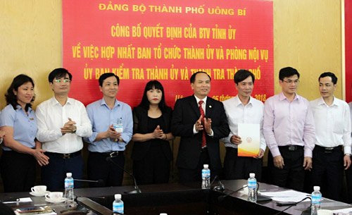 Xây dựng bộ máy tinh gọn, hoạt động hiệu lực, hiệu quả