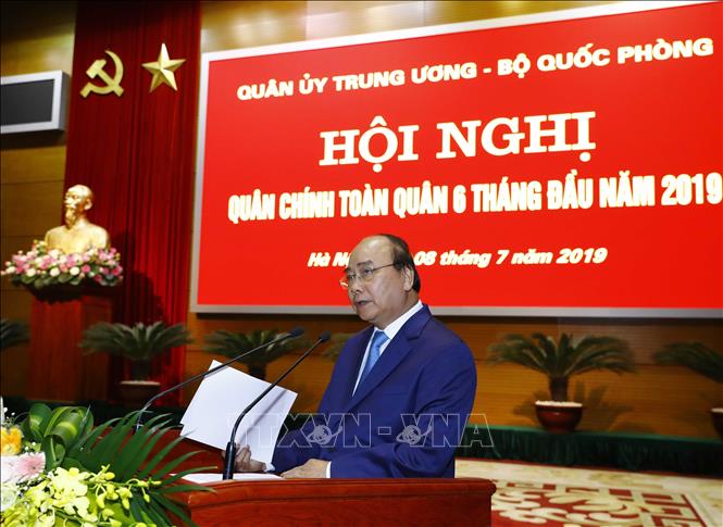 Thủ tướng Nguyễn Xuân Phúc dự Hội nghị Quân chính toàn quân