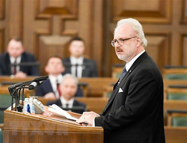 Tân Tổng thống Latvia tuyên thệ nhậm chức