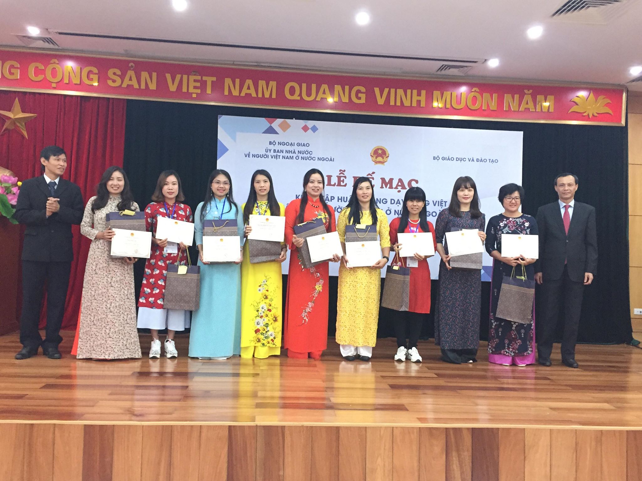Tiếng Việt là sợi dây kết nối yêu thương