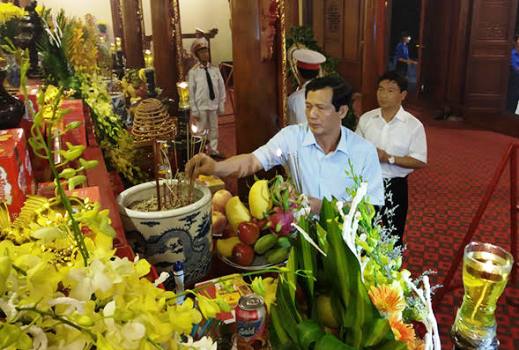 Tâm huyết của sự cống hiến, lòng thành kính làm theo Bác kính yêu