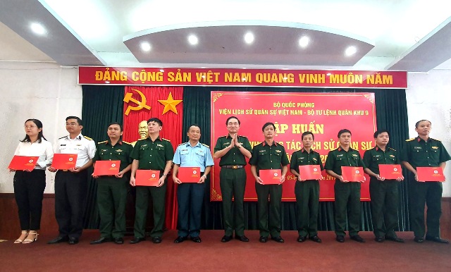 Tập huấn nghiệp vụ công tác lịch sử quân sự