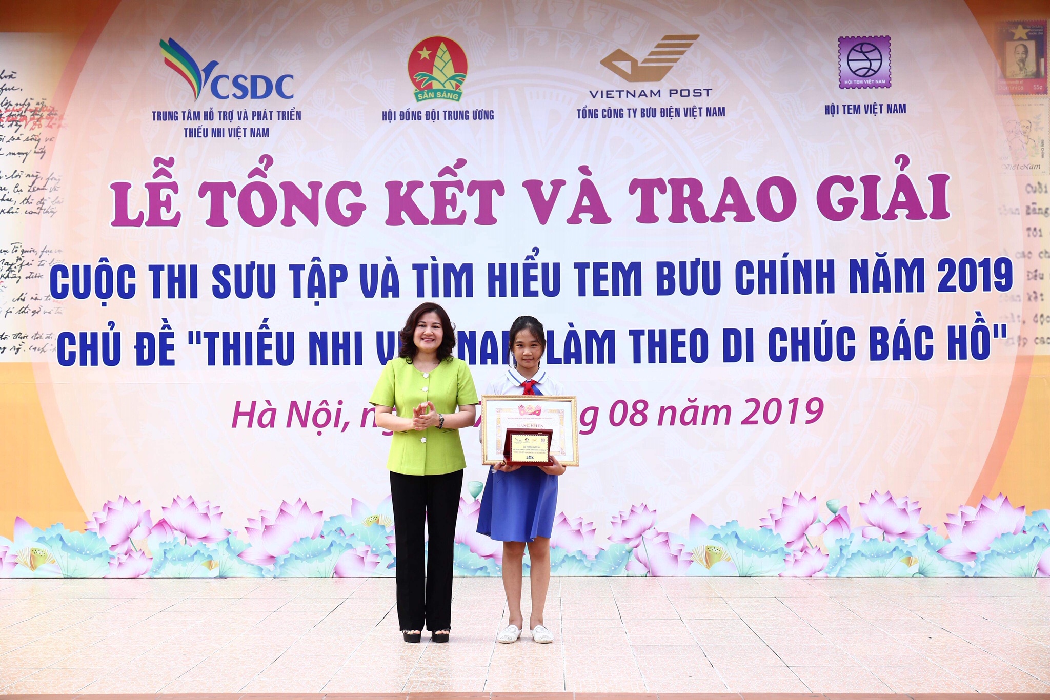 1,7 triệu bài thi sưu tập và tìm hiểu tem Bưu chính