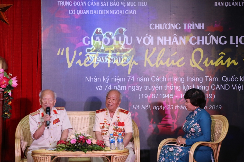 Viết tiếp khúc quân hành
