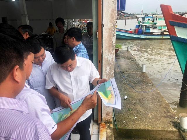 Khẩn cấp xử lý tại điểm nóng, tìm giải pháp lâu dài trong phòng chống sạt lở