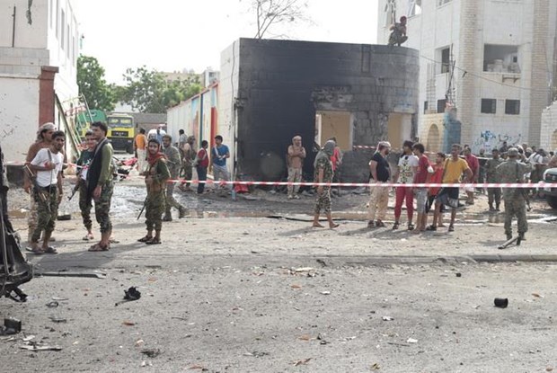 Các tay súng Al-Qaeda tấn công đẫm máu nhằm vào binh sĩ ở Yemen