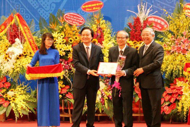 Công bố ứng viên được đề nghị xét công nhận giáo sư, phó giáo sư