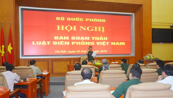 Tiếp tục hoàn thiện hồ sơ Dự thảo Luật Biên phòng Việt Nam