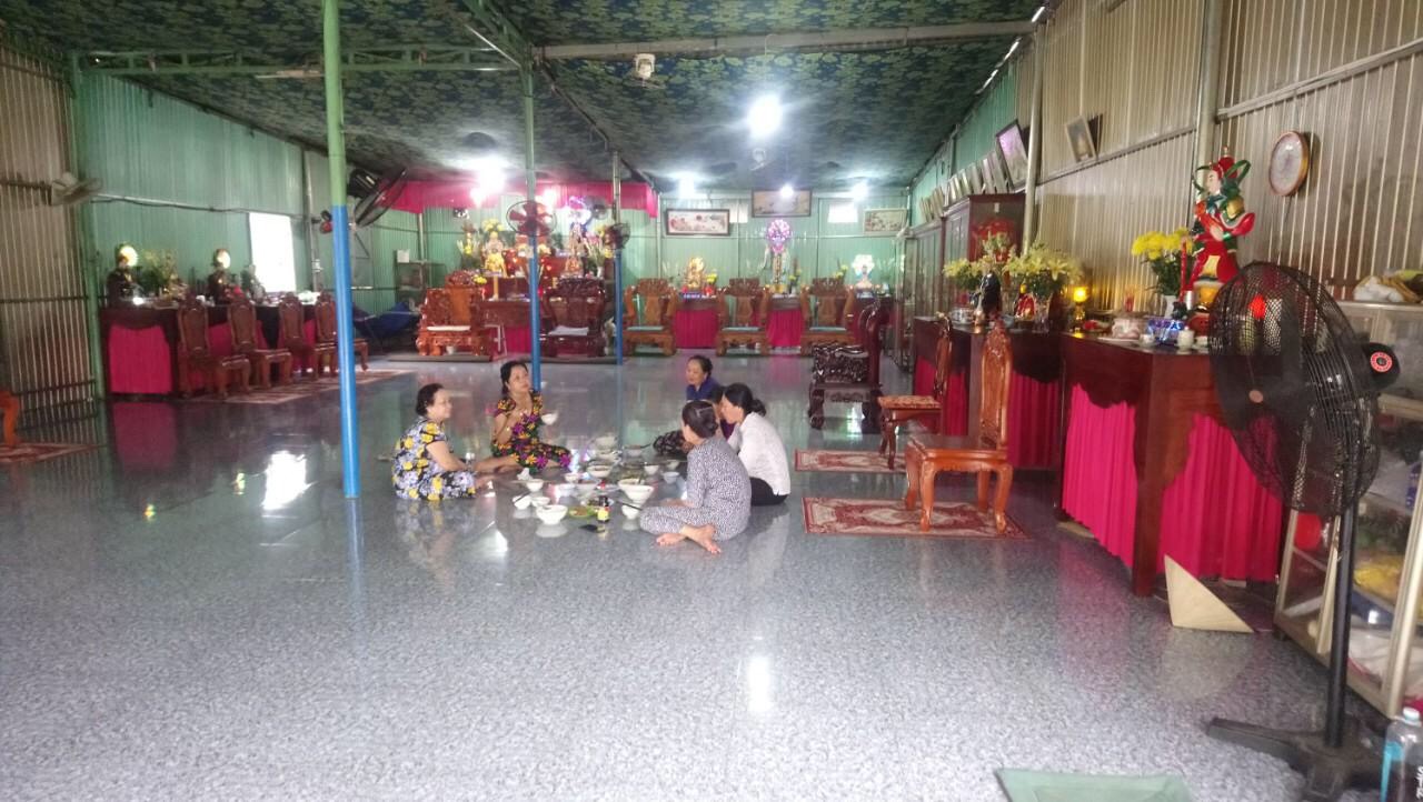 Bình Phước Chữa bệnh bằng nước lã, bị phạt 25 triệu đồng