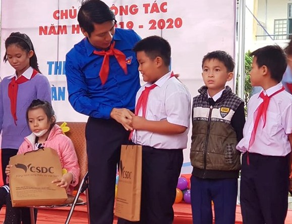 Phát động chủ đề công tác Đội và phong trào thiếu nhi năm học 2019-2020