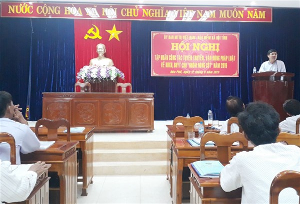 Quảng Ngãi Tuyên truyền, vận động pháp luật BHXH, BHYT cho ‘‘Nhóm nòng cốt’’