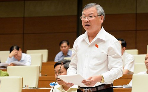 Cho thôi nhiệm vụ đại biểu Quốc hội đối với ông Hồ Văn Năm