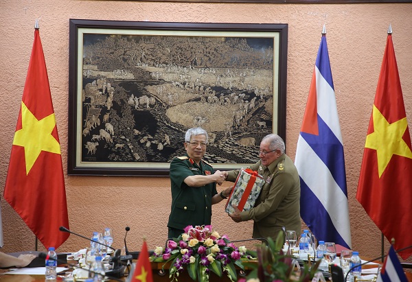 Hợp tác quốc phòng Việt Nam - Cuba ngày càng đi vào chiều sâu, hiệu quả