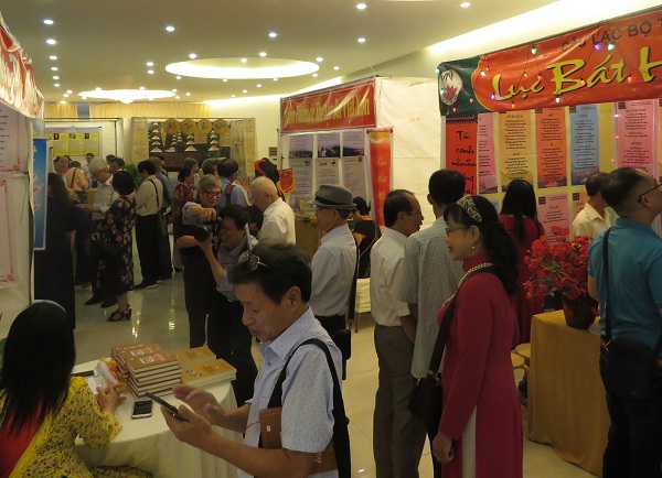 Lưu giữ hồn quê
