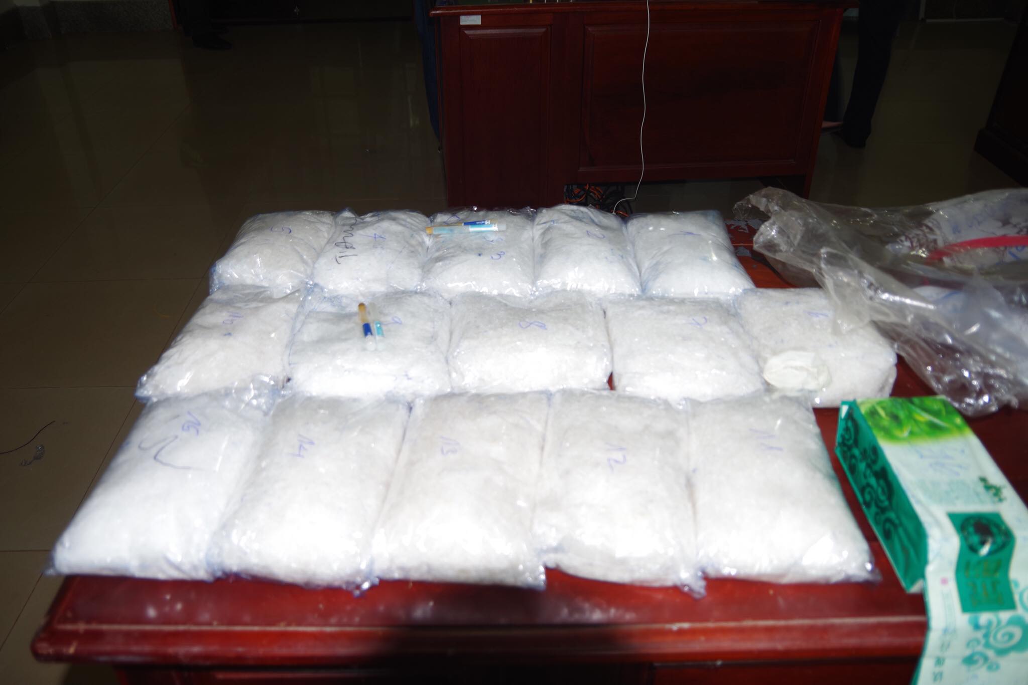 Bình Phước Bắt hơn 15kg ma túy đá tại cửa khẩu quốc tế Hoa Lư