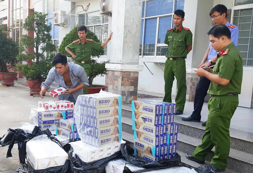 Long An triệt phá nhiều vụ buôn lậu thuốc lá
