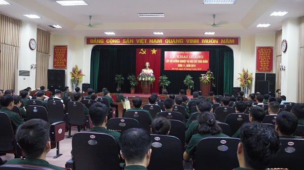 Bồi dưỡng nghiệp vụ báo chí toàn quân khóa 11