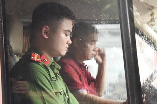 Khởi tố tài xế Doãn Quý Phiến tội Vô ý làm chết người