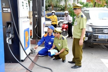 Xây dựng Nghị định quy định xử phạt vi phạm hành chính trong lĩnh vực dầu khí, kinh doanh xăng dầu và khí