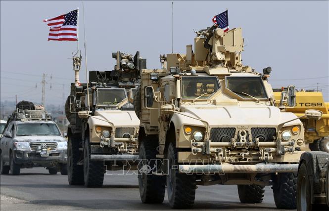 Mỹ triển khai bổ sung khí tài quân sự bảo vệ các mỏ dầu ở Syria