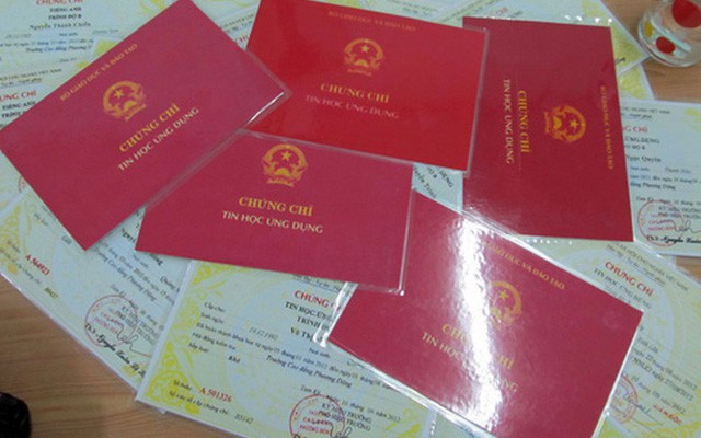 Chấn chỉnh việc cấp văn bằng, chứng chỉ, giấy chứng nhận