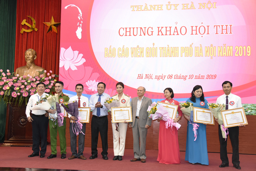 Chung khảo Hội thi báo cáo viên giỏi thành phố Hà Nội năm 2019