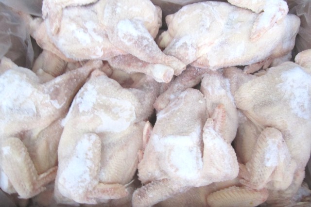 Nhập khẩu thịt gà và một số khuyến cáo