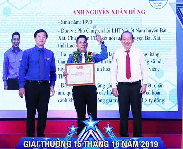 Xây dựng lớp thanh niên yêu nước, có bản lĩnh, tin tưởng vào con đường đi lên CNXH