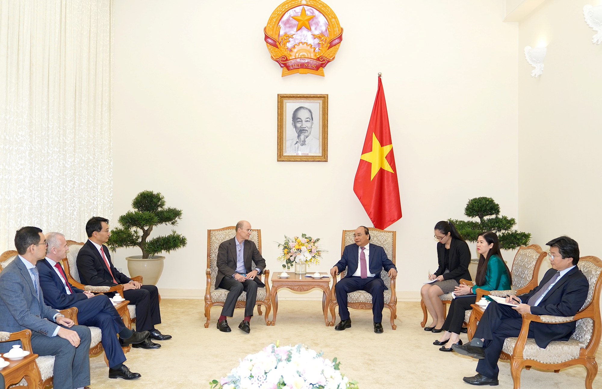 Tạo mọi điều kiện thuận lợi cho các nhà đầu tư