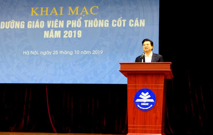 Bồi dưỡng giáo viên phổ thông cốt cán cho chương trình giáo dục phổ thông mới
