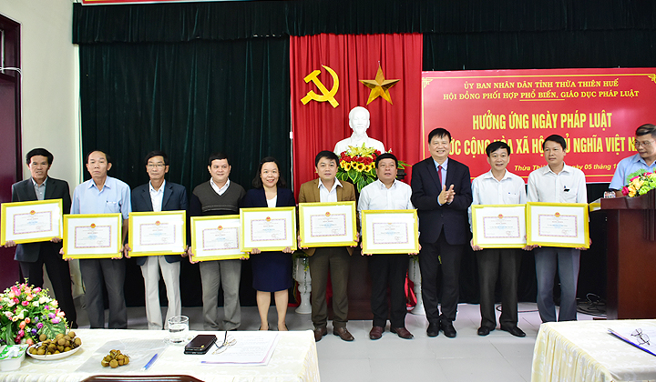 Đẩy mạnh hơn nữa công tác phổ biến giáo dục pháp luật