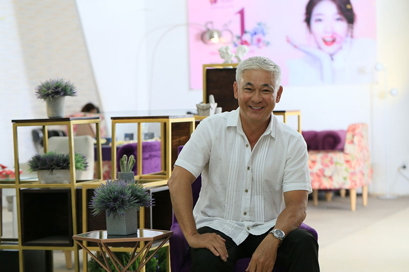 Nụ cười Nguồn sức mạnh lan toả tình yêu thương