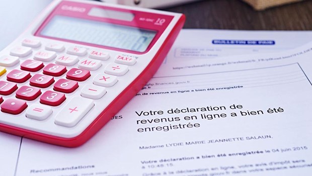 Pháp Cam kết của Tổng thống Macron giữ chân được nhiều người giàu