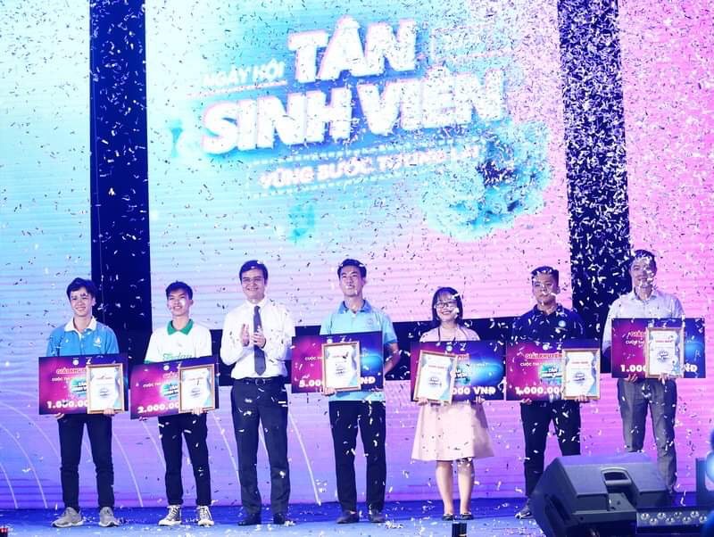 Phát động thi đua kỷ niệm 70 năm ngày truyền thống học sinh - sinh viên