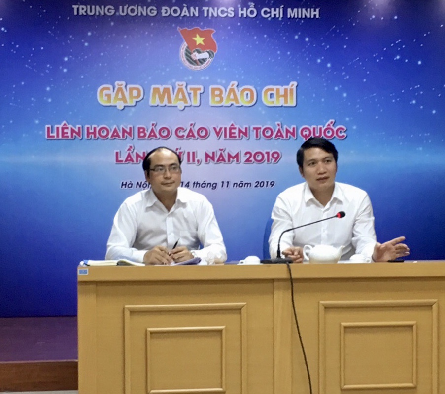 Nâng cao chất lượng báo cáo viên Đoàn TNCS Hồ Chí Minh