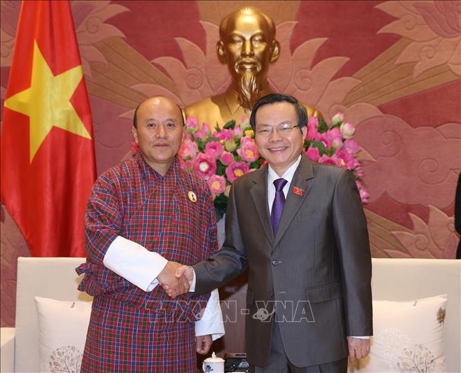 Tăng cường và phát triển mối quan hệ, hợp tác nhiều mặt với Quốc hội Bhutan