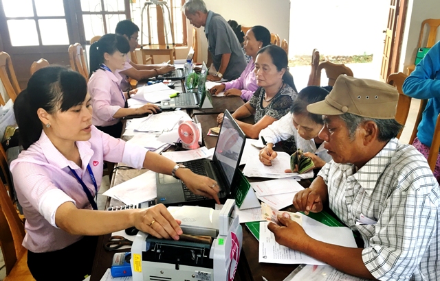 Vĩnh Phúc 10 tháng 2019 700 hộ nghèo, hộ cận nghèo và hộ mới thoát nghèo được vay vốn